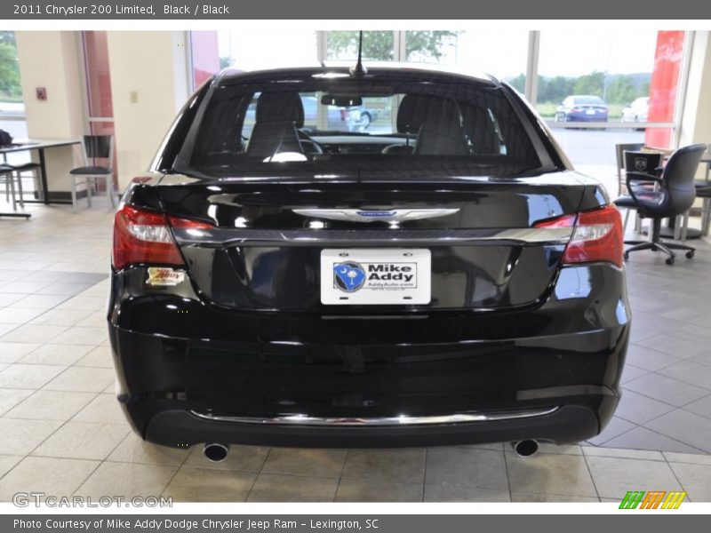 Black / Black 2011 Chrysler 200 Limited