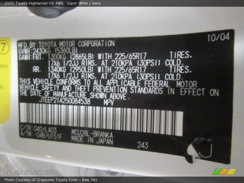 Super White / Ivory 2005 Toyota Highlander V6 4WD