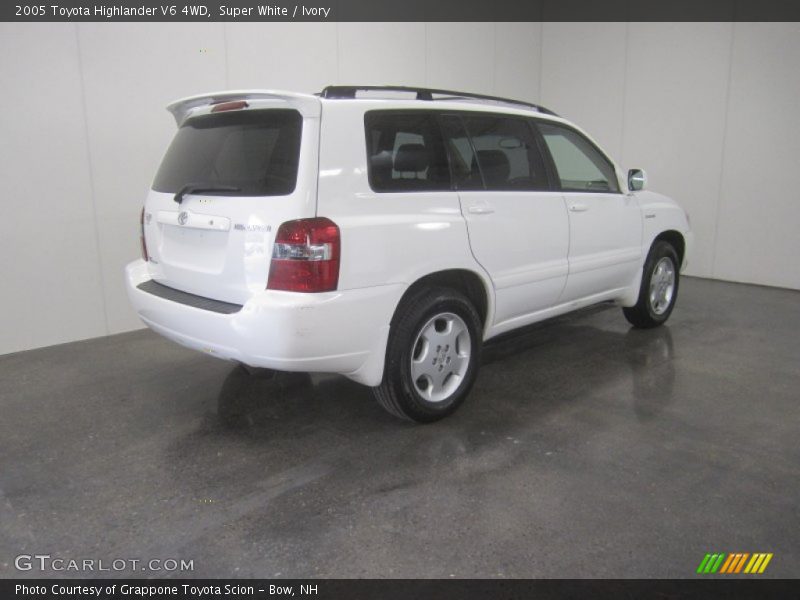 Super White / Ivory 2005 Toyota Highlander V6 4WD