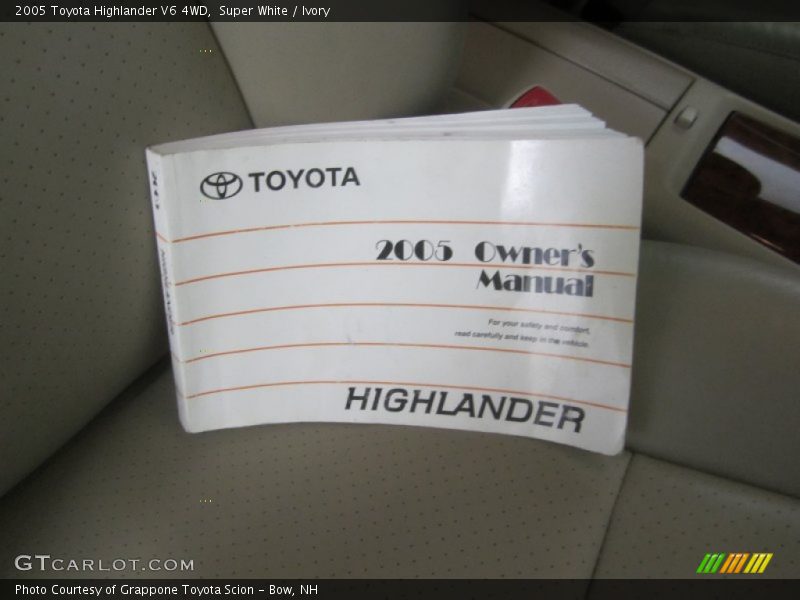 Super White / Ivory 2005 Toyota Highlander V6 4WD