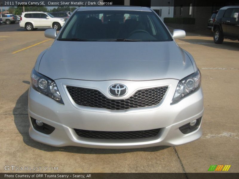 Classic Silver Metallic / Dark Charcoal 2011 Toyota Camry SE