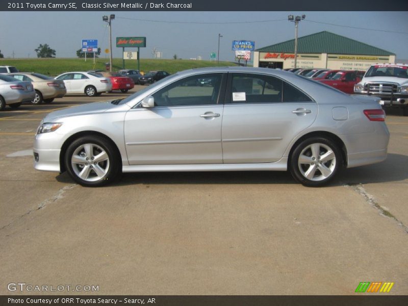 Classic Silver Metallic / Dark Charcoal 2011 Toyota Camry SE