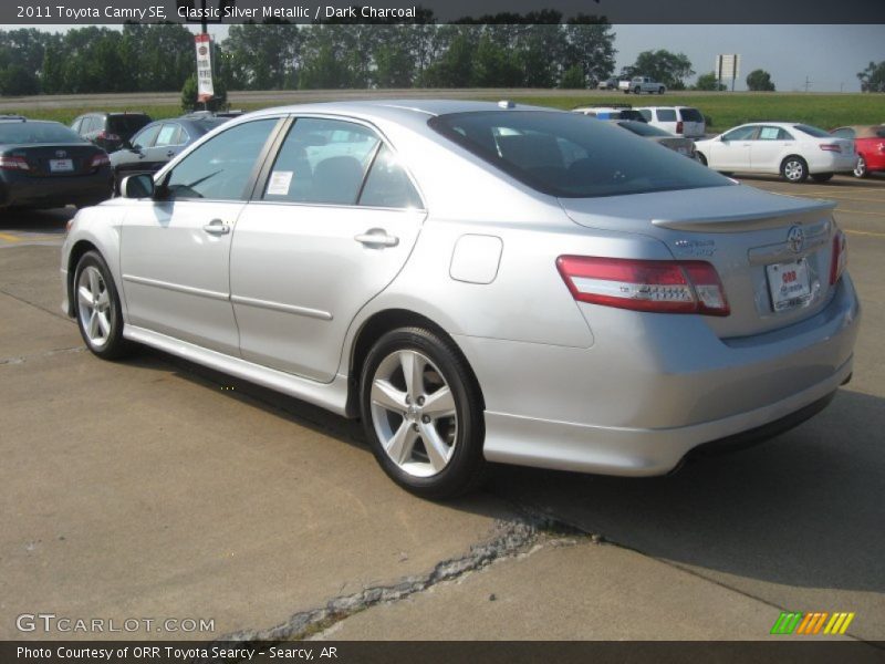 Classic Silver Metallic / Dark Charcoal 2011 Toyota Camry SE