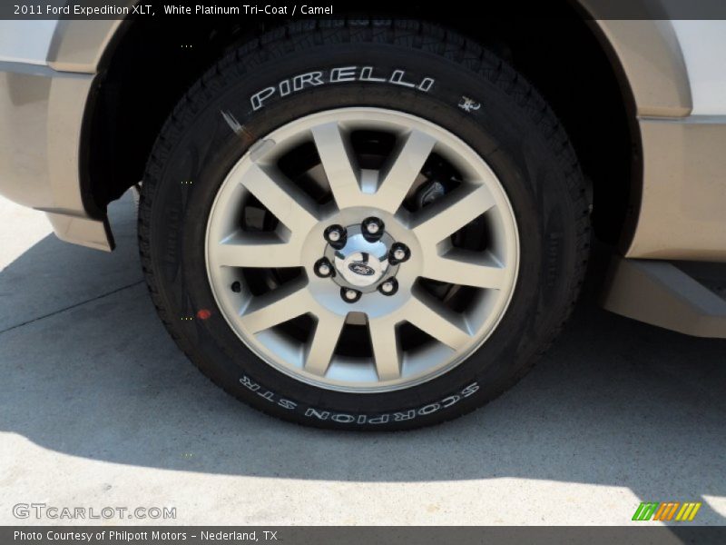 White Platinum Tri-Coat / Camel 2011 Ford Expedition XLT