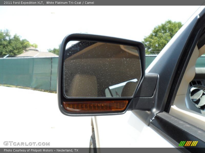 White Platinum Tri-Coat / Camel 2011 Ford Expedition XLT