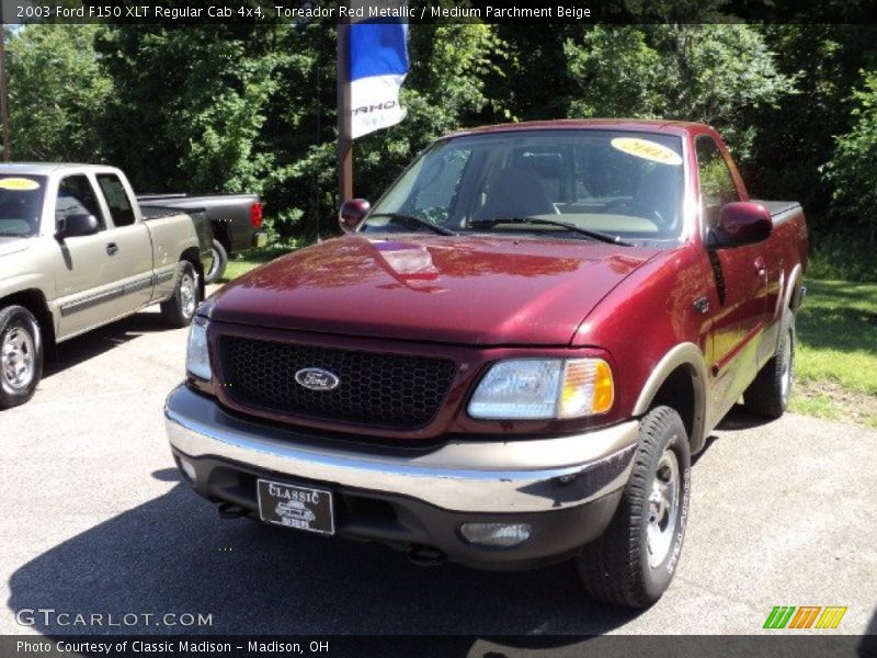 Toreador Red Metallic / Medium Parchment Beige 2003 Ford F150 XLT Regular Cab 4x4