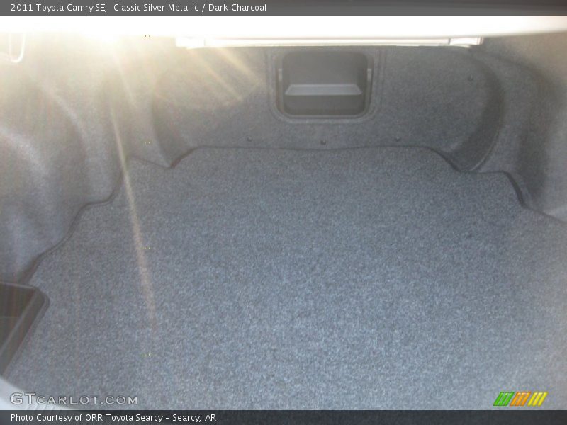 Classic Silver Metallic / Dark Charcoal 2011 Toyota Camry SE