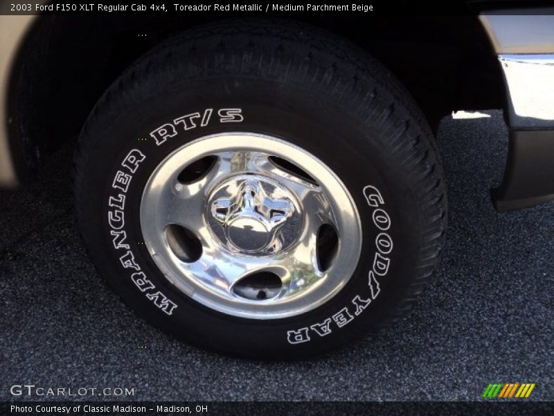 Toreador Red Metallic / Medium Parchment Beige 2003 Ford F150 XLT Regular Cab 4x4
