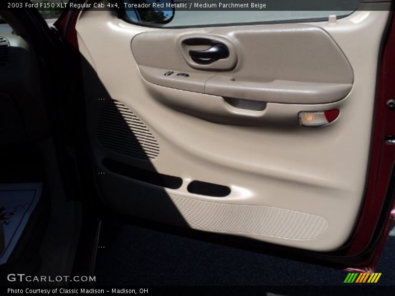 Toreador Red Metallic / Medium Parchment Beige 2003 Ford F150 XLT Regular Cab 4x4