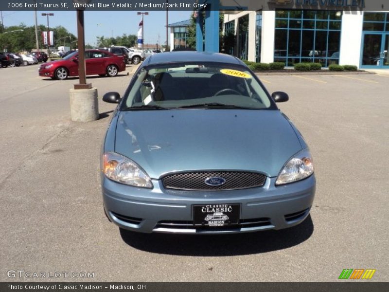 Windveil Blue Metallic / Medium/Dark Flint Grey 2006 Ford Taurus SE