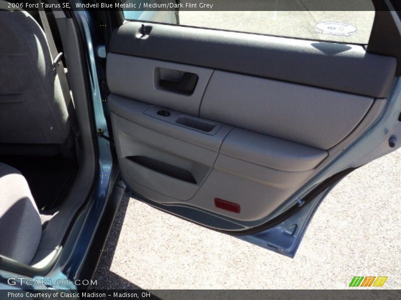 Windveil Blue Metallic / Medium/Dark Flint Grey 2006 Ford Taurus SE