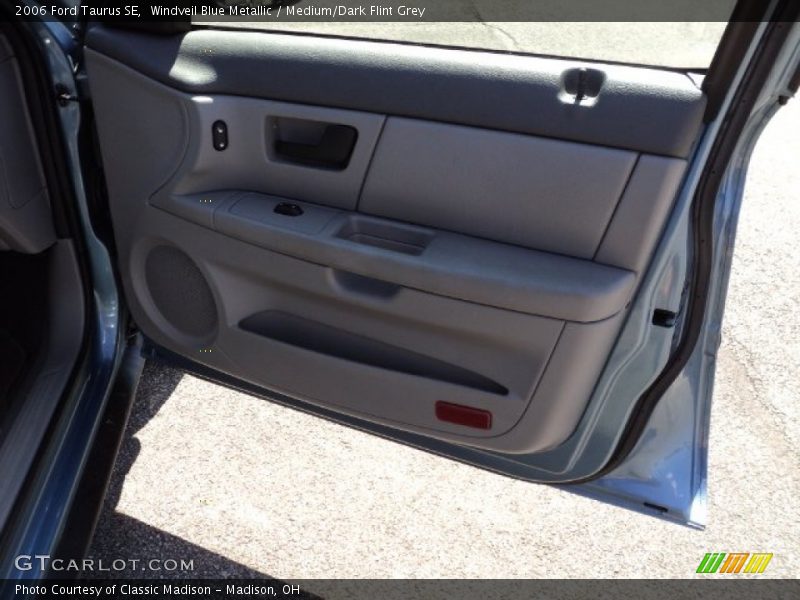 Windveil Blue Metallic / Medium/Dark Flint Grey 2006 Ford Taurus SE