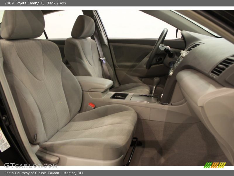 Black / Ash 2009 Toyota Camry LE