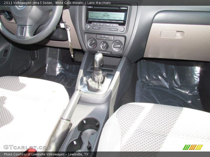 White Gold Metallic / Latte Macchiato 2011 Volkswagen Jetta S Sedan