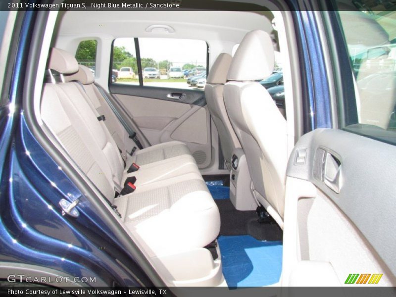 Night Blue Metallic / Sandstone 2011 Volkswagen Tiguan S