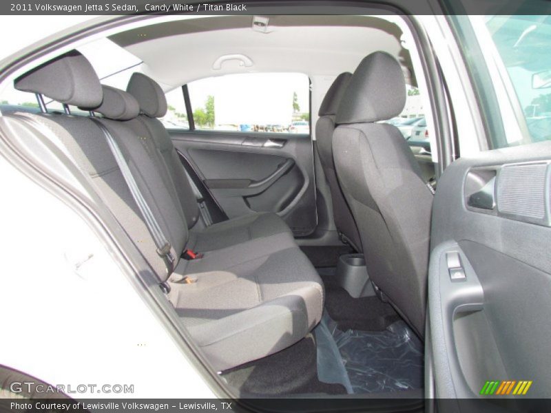 Candy White / Titan Black 2011 Volkswagen Jetta S Sedan