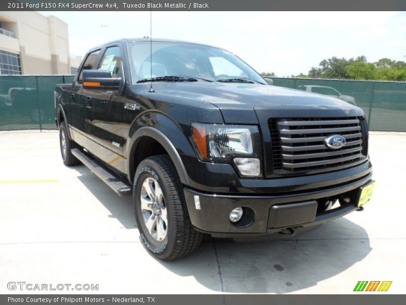 Front 3/4 View of 2011 F150 FX4 SuperCrew 4x4