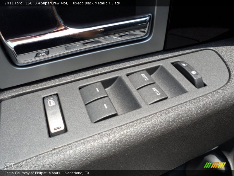 Tuxedo Black Metallic / Black 2011 Ford F150 FX4 SuperCrew 4x4