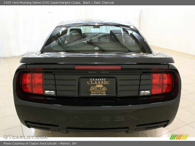 Black / Dark Charcoal 2005 Ford Mustang Saleen S281 Supercharged Coupe