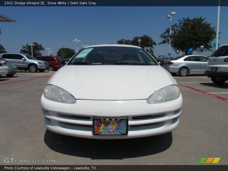 Stone White / Dark Slate Gray 2002 Dodge Intrepid SE