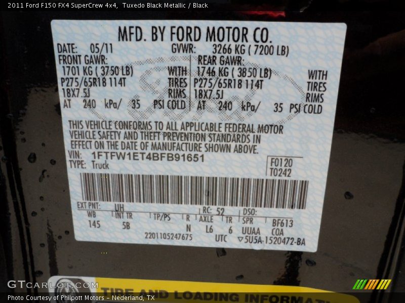 Tuxedo Black Metallic / Black 2011 Ford F150 FX4 SuperCrew 4x4