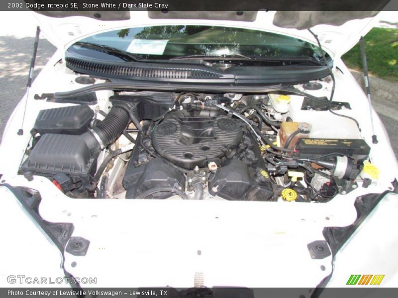 Stone White / Dark Slate Gray 2002 Dodge Intrepid SE