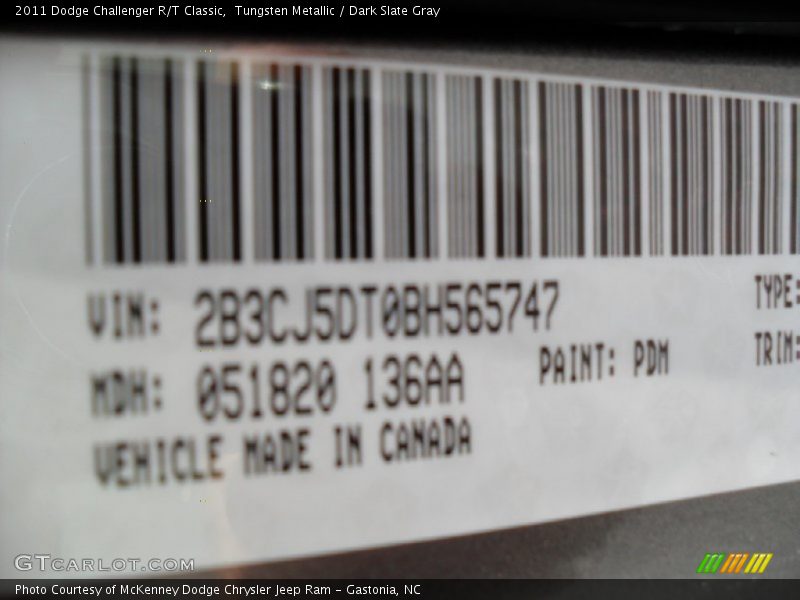 Tungsten Metallic / Dark Slate Gray 2011 Dodge Challenger R/T Classic
