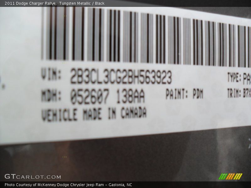 Tungsten Metallic / Black 2011 Dodge Charger Rallye
