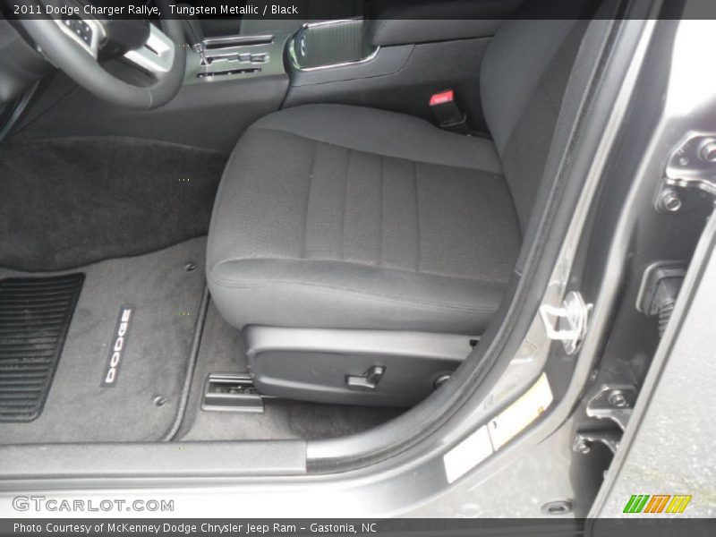 Tungsten Metallic / Black 2011 Dodge Charger Rallye