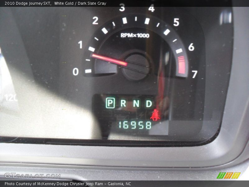 White Gold / Dark Slate Gray 2010 Dodge Journey SXT