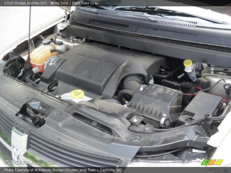 White Gold / Dark Slate Gray 2010 Dodge Journey SXT
