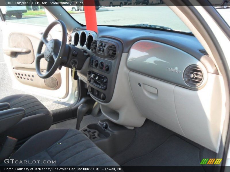 Stone White / Taupe 2002 Chrysler PT Cruiser