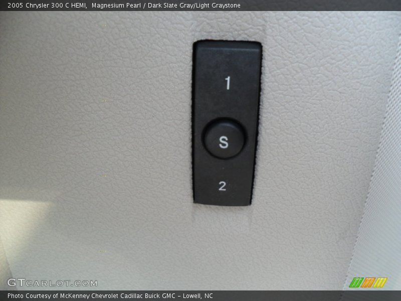 Magnesium Pearl / Dark Slate Gray/Light Graystone 2005 Chrysler 300 C HEMI