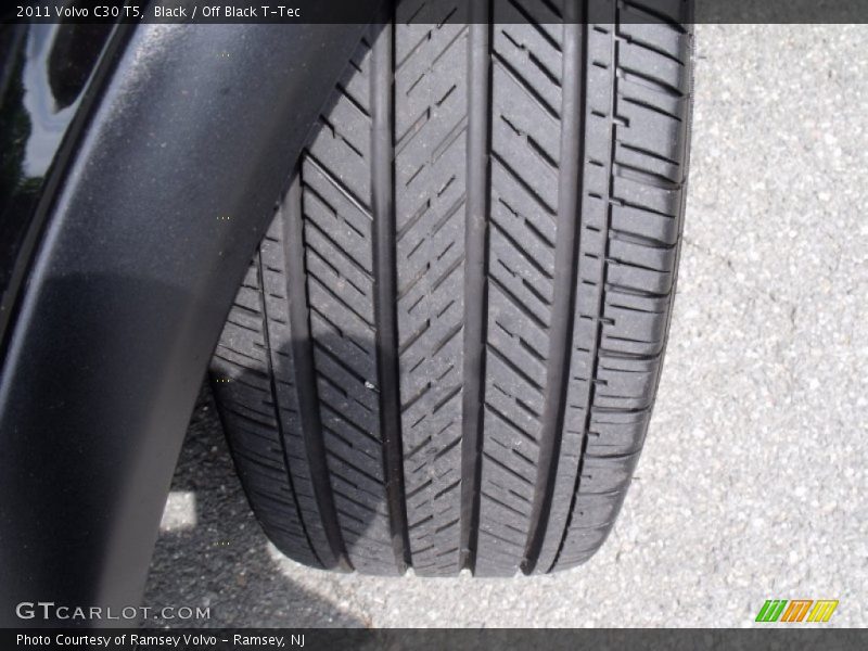 Black / Off Black T-Tec 2011 Volvo C30 T5