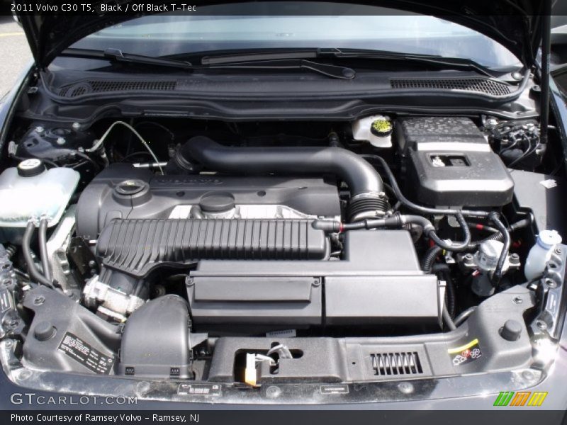  2011 C30 T5 Engine - 2.5 Liter Turbocharged DOHC 20-Valve VVT 5 Cylinder