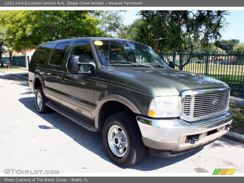 Front 3/4 View of 2001 Excursion Limited 4x4