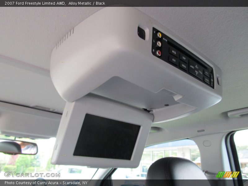 Alloy Metallic / Black 2007 Ford Freestyle Limited AWD