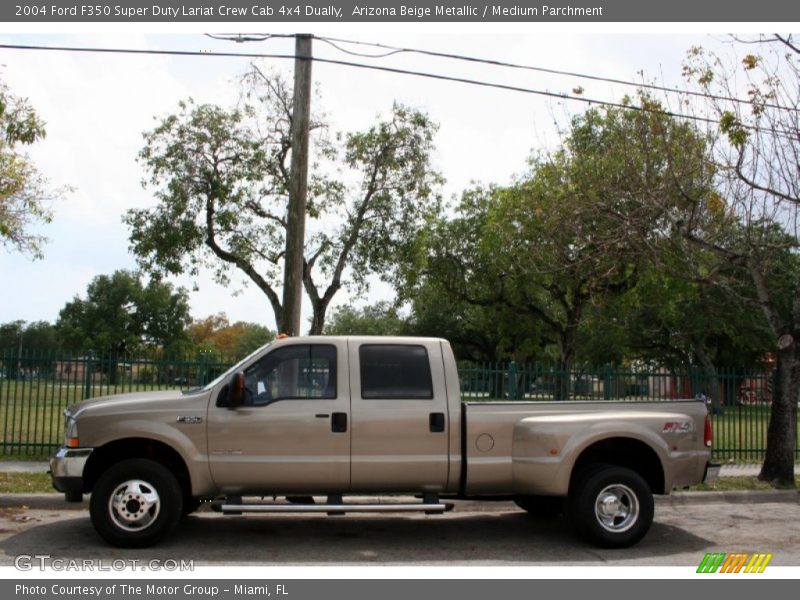 Arizona Beige Metallic / Medium Parchment 2004 Ford F350 Super Duty Lariat Crew Cab 4x4 Dually