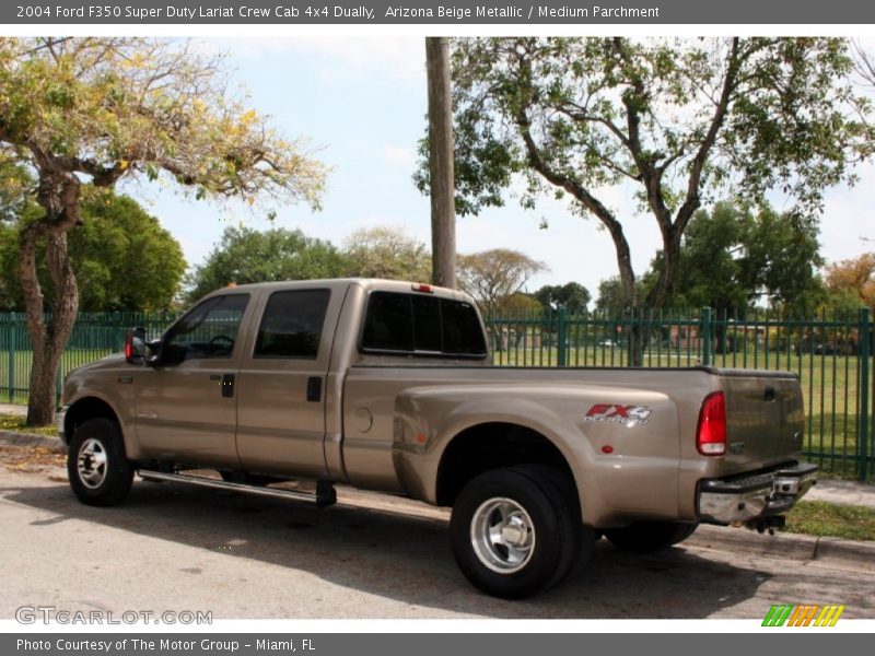 Arizona Beige Metallic / Medium Parchment 2004 Ford F350 Super Duty Lariat Crew Cab 4x4 Dually