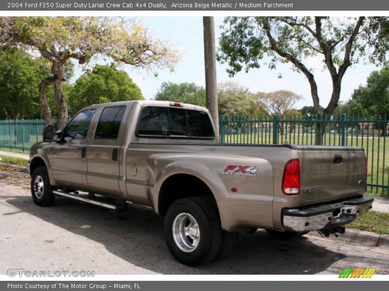 Arizona Beige Metallic / Medium Parchment 2004 Ford F350 Super Duty Lariat Crew Cab 4x4 Dually
