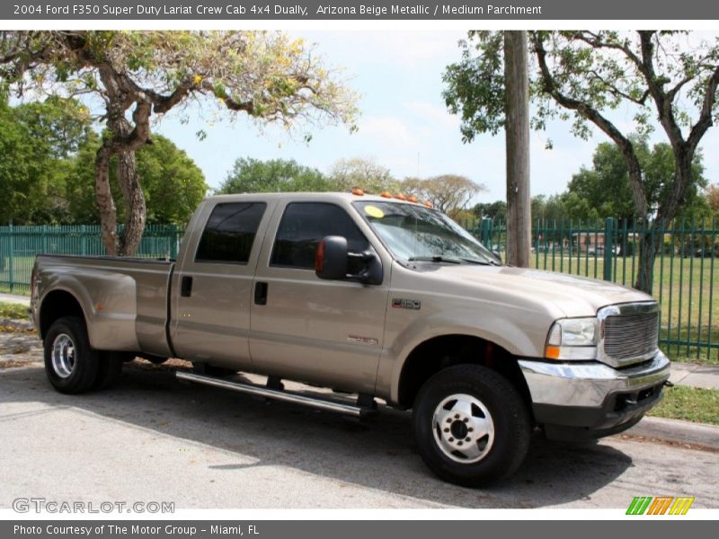 Arizona Beige Metallic / Medium Parchment 2004 Ford F350 Super Duty Lariat Crew Cab 4x4 Dually