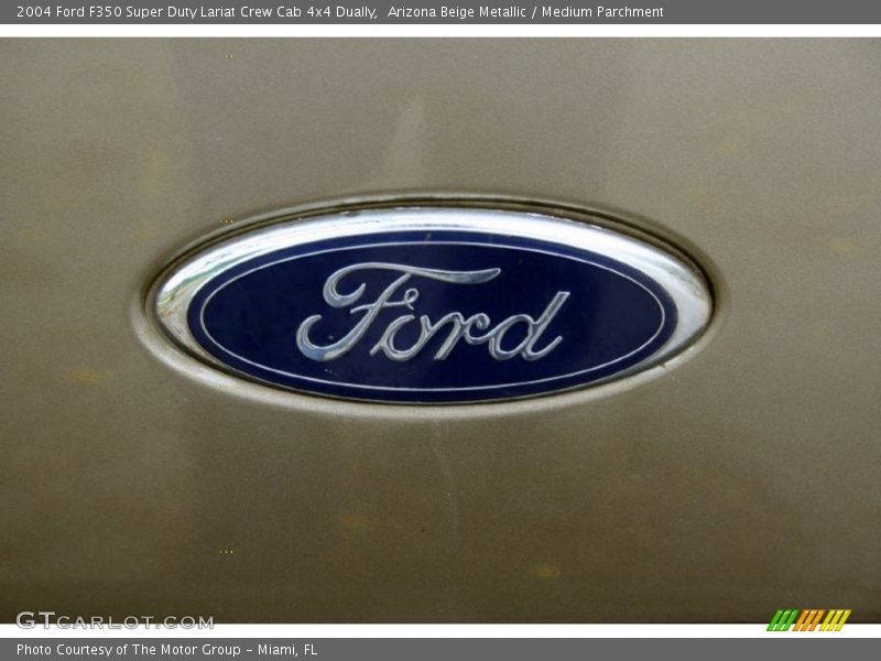 Arizona Beige Metallic / Medium Parchment 2004 Ford F350 Super Duty Lariat Crew Cab 4x4 Dually