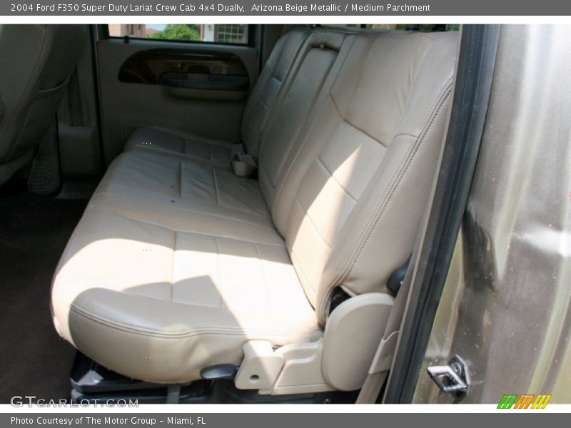 Arizona Beige Metallic / Medium Parchment 2004 Ford F350 Super Duty Lariat Crew Cab 4x4 Dually