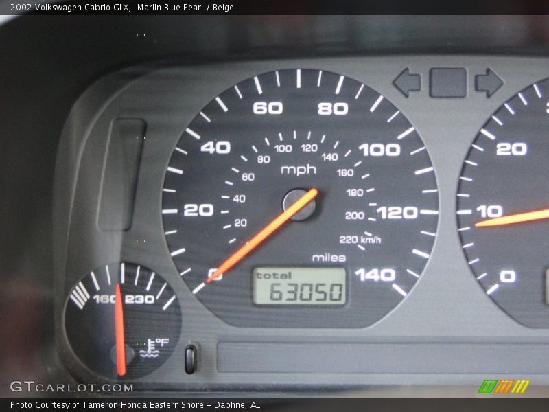 Marlin Blue Pearl / Beige 2002 Volkswagen Cabrio GLX