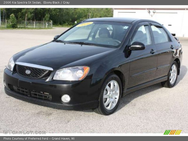 Ebony Black / Gray 2006 Kia Spectra SX Sedan