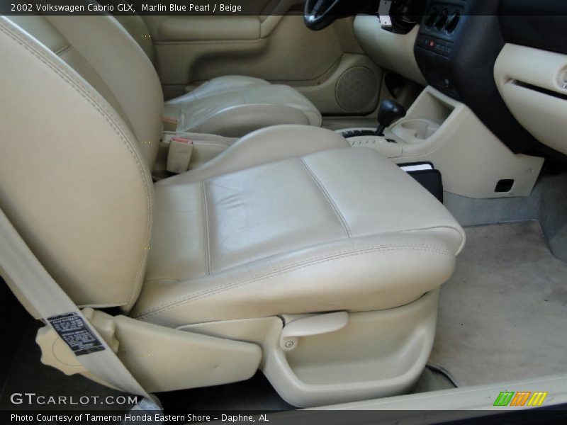 Marlin Blue Pearl / Beige 2002 Volkswagen Cabrio GLX