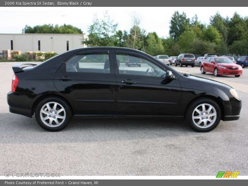 Ebony Black / Gray 2006 Kia Spectra SX Sedan