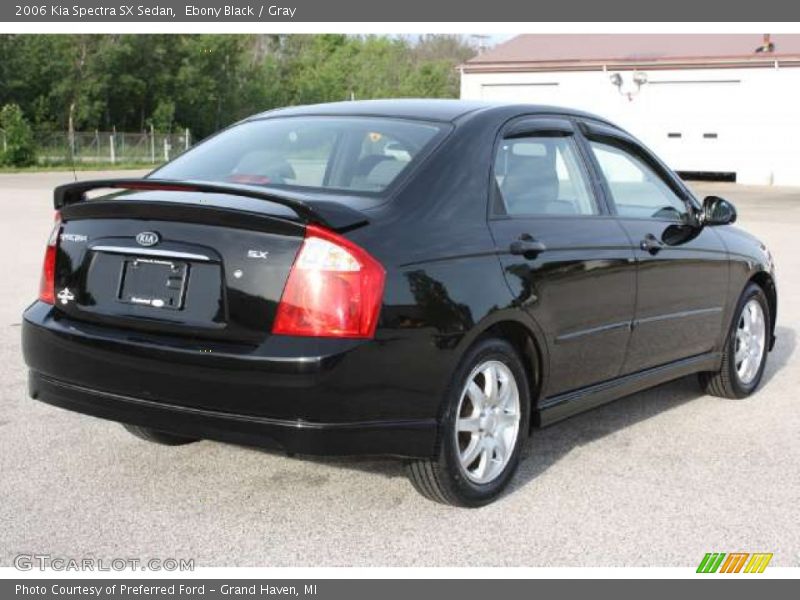Ebony Black / Gray 2006 Kia Spectra SX Sedan