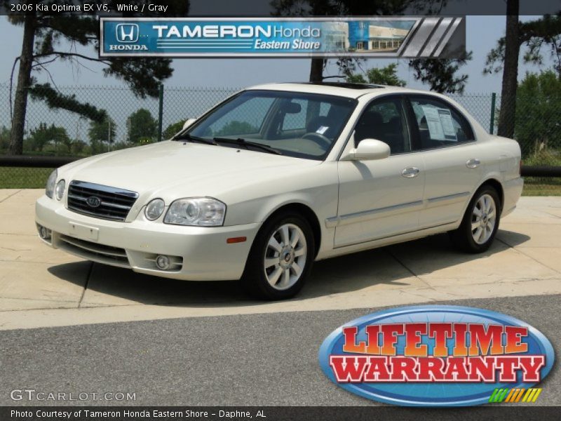 White / Gray 2006 Kia Optima EX V6