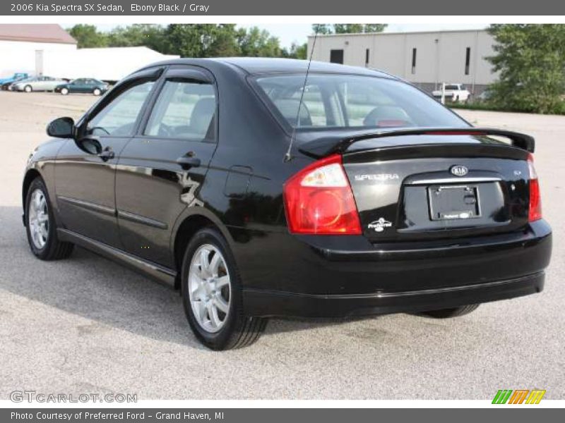 Ebony Black / Gray 2006 Kia Spectra SX Sedan
